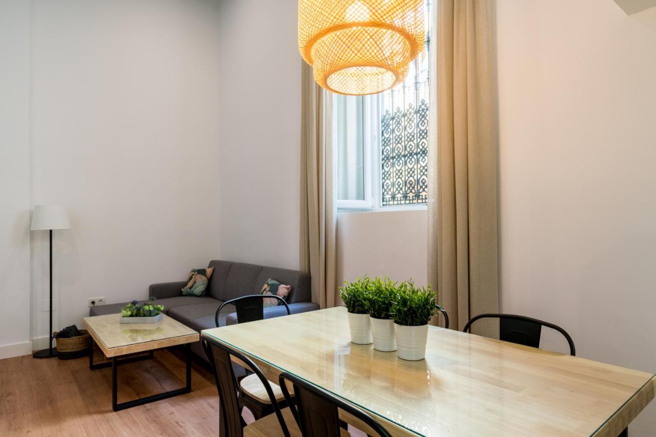 Apartamentos Leoncillos Séville Extérieur photo