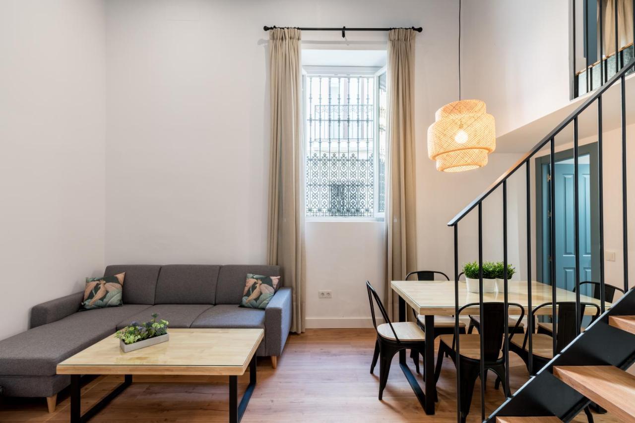 Apartamentos Leoncillos Séville Extérieur photo