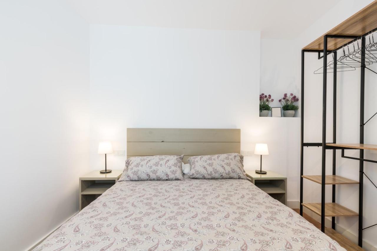 Apartamentos Leoncillos Séville Extérieur photo
