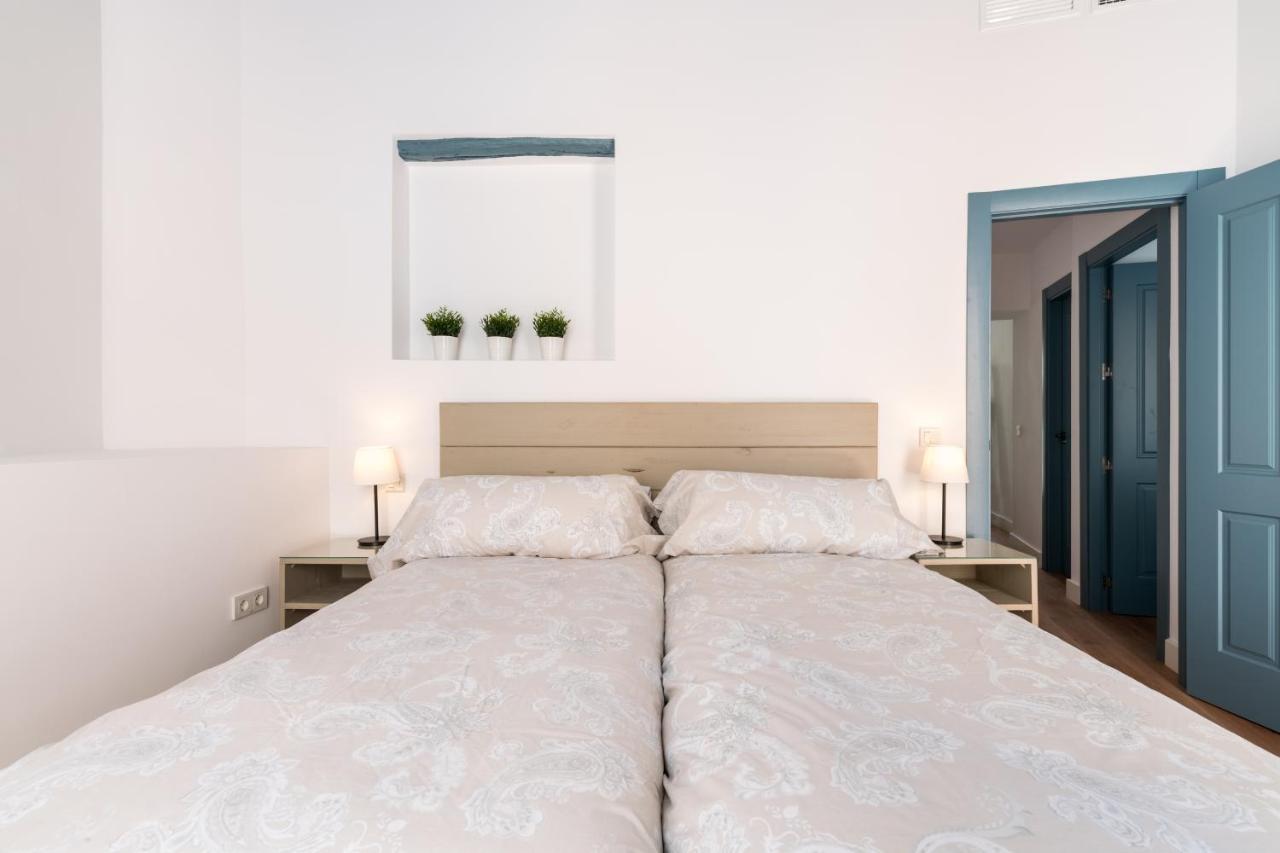 Apartamentos Leoncillos Séville Extérieur photo
