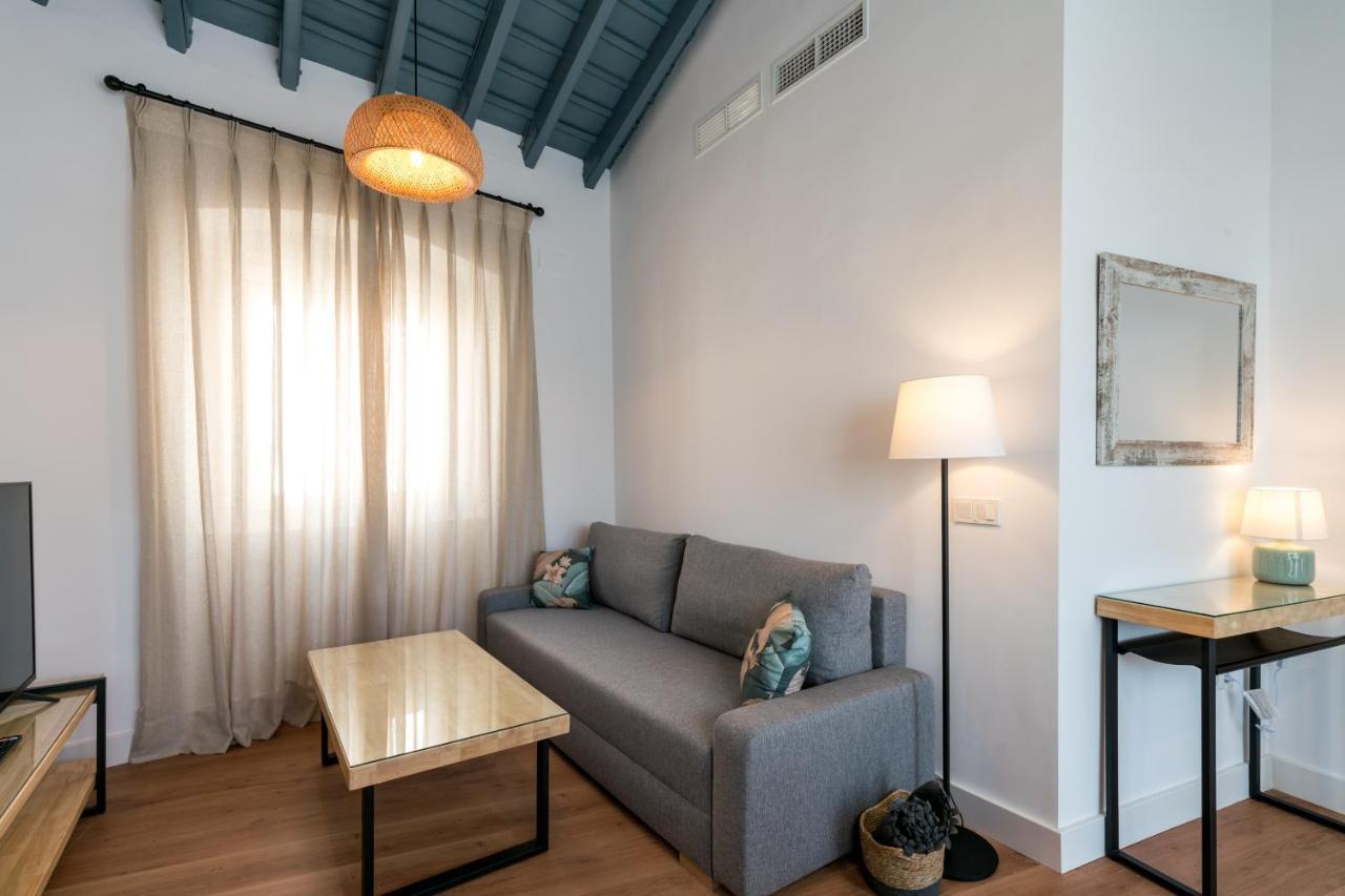 Apartamentos Leoncillos Séville Extérieur photo