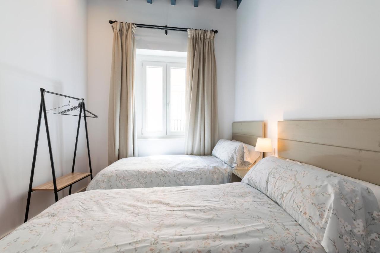 Apartamentos Leoncillos Séville Extérieur photo